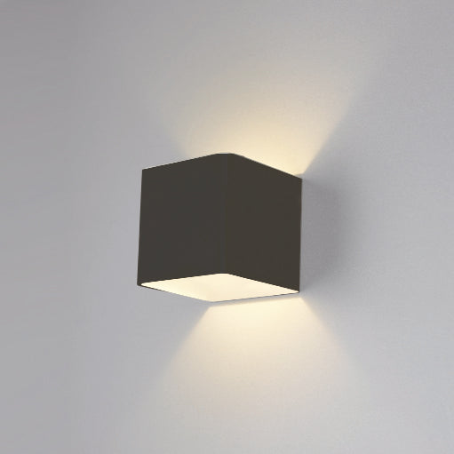 קוביה קיר LED 5W - שחור